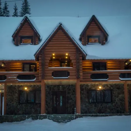 Guest house маєток горгани Synevyrs'ka Polyana